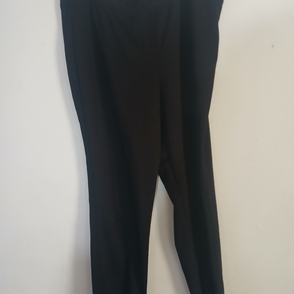 Alfred Dunner Classic Black Straight Leg Pants (0034)